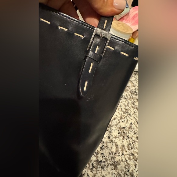 Tiffany & Fred Classic Black Tote - Picture 6 of 13